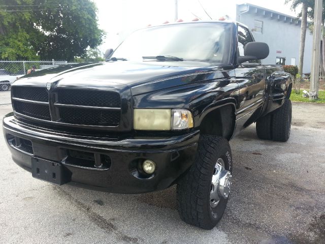 2001 Dodge Ram 3500 DVD NAV ROOF