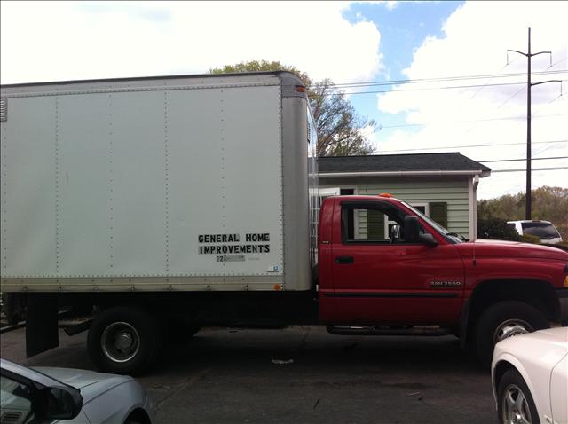 2002 Dodge Ram 3500 Base