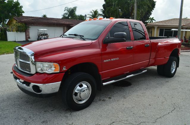 2004 Dodge Ram 3500 2500 SLT