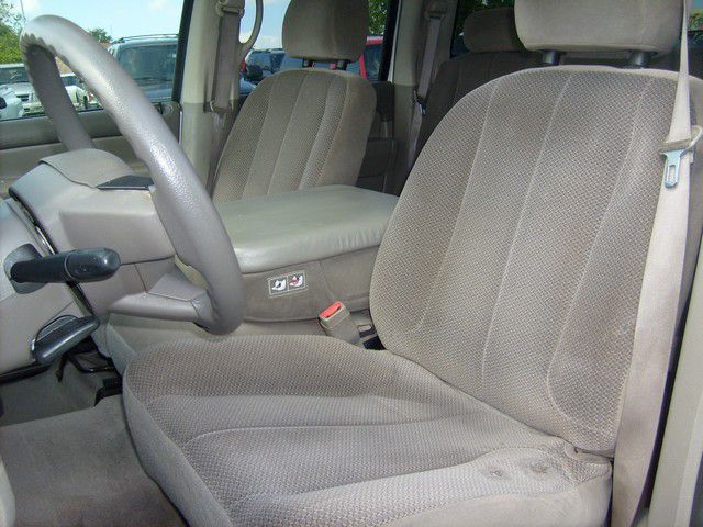 2004 Dodge Ram 3500 3.0si Coupe