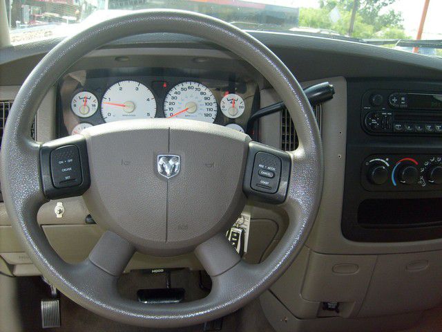 2004 Dodge Ram 3500 3.0si Coupe