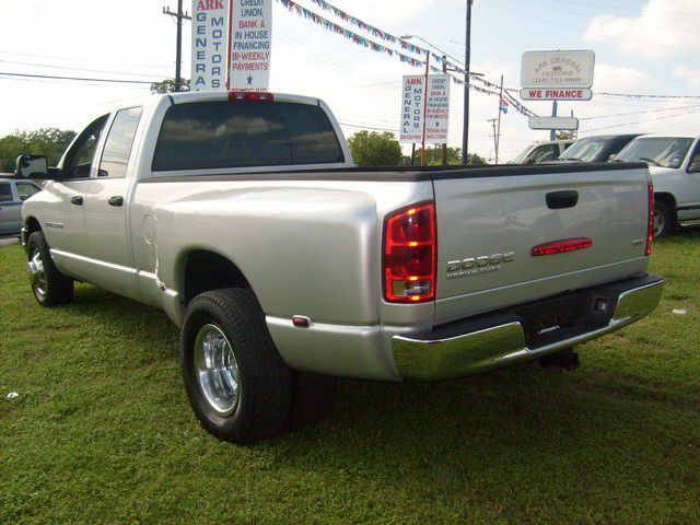 2004 Dodge Ram 3500 3.0si Coupe