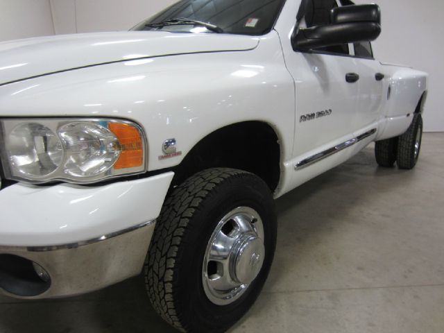 2004 Dodge Ram 3500 F35