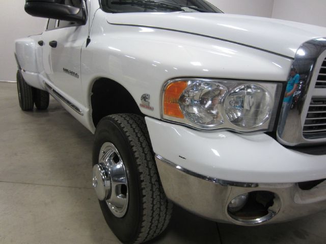 2004 Dodge Ram 3500 F35