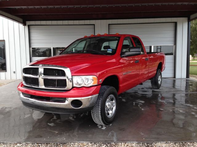 2005 Dodge Ram 3500 4dr 4WD EXT LS 4x4 SUV