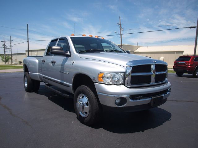 2005 Dodge Ram 3500 2500 SLT