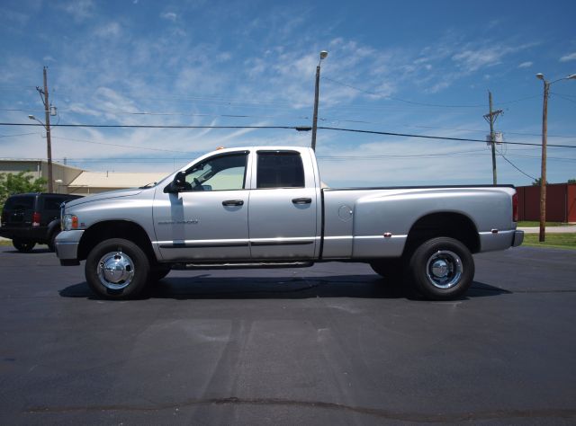 2005 Dodge Ram 3500 2500 SLT