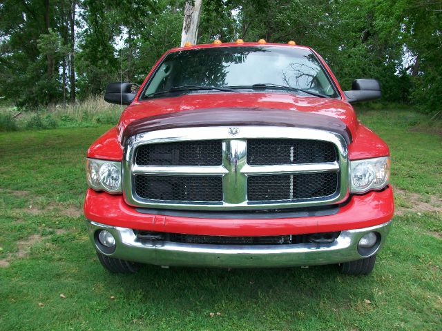 2005 Dodge Ram 3500 LT 5 1/4 Ft