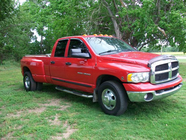 2005 Dodge Ram 3500 LT 5 1/4 Ft