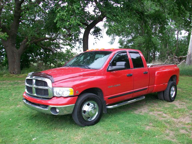 2005 Dodge Ram 3500 LT 5 1/4 Ft