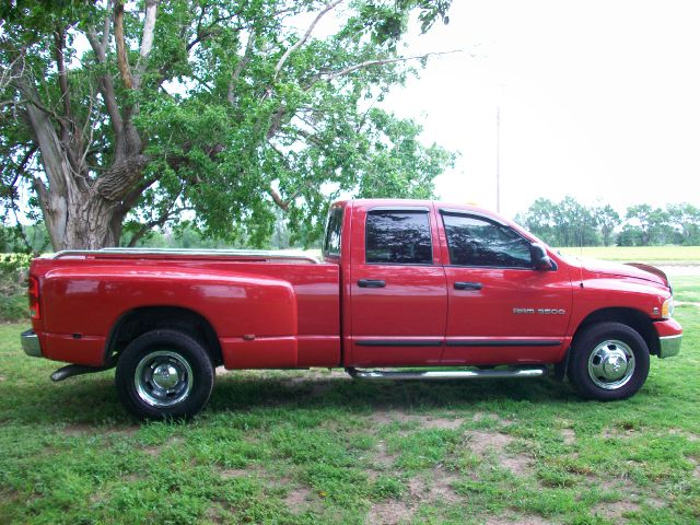 2005 Dodge Ram 3500 LT 5 1/4 Ft