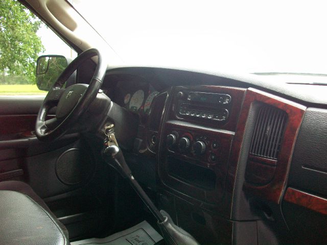 2005 Dodge Ram 3500 LT 5 1/4 Ft