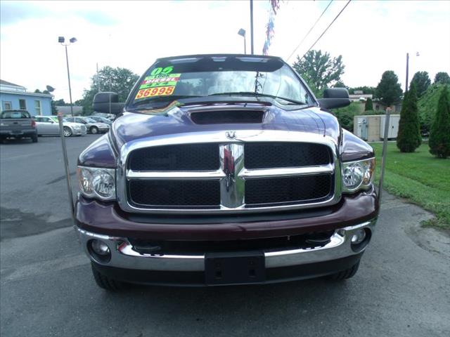 2005 Dodge Ram 3500 SE EXT