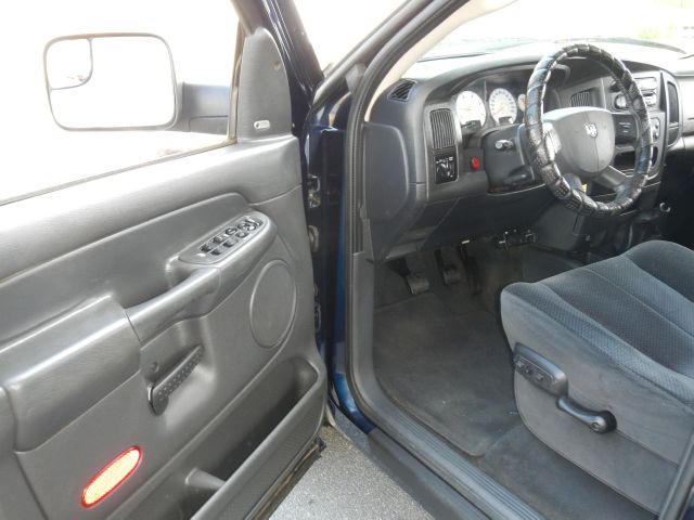 2005 Dodge Ram 3500 Sahara 4X4