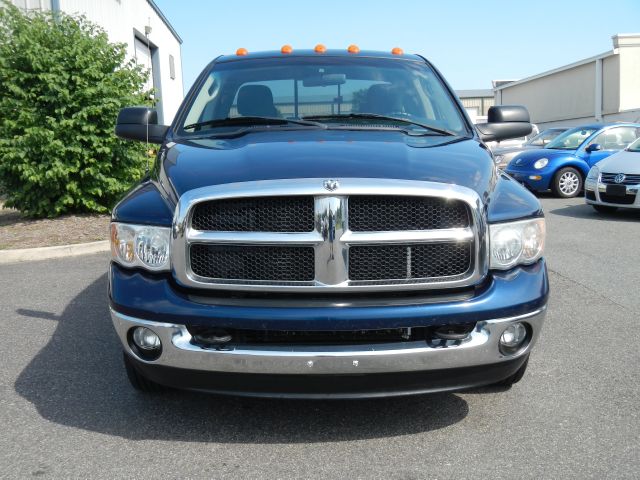 2005 Dodge Ram 3500 Sahara 4X4