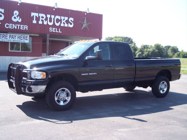 2005 Dodge Ram 3500 4dr 4WD EXT LS 4x4 SUV