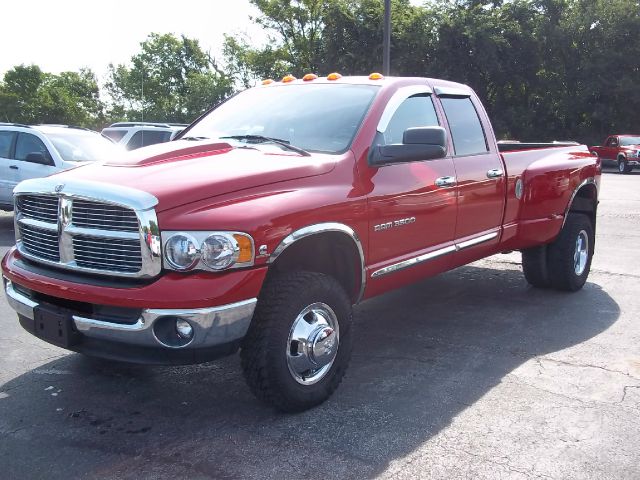 2005 Dodge Ram 3500 Ext WT