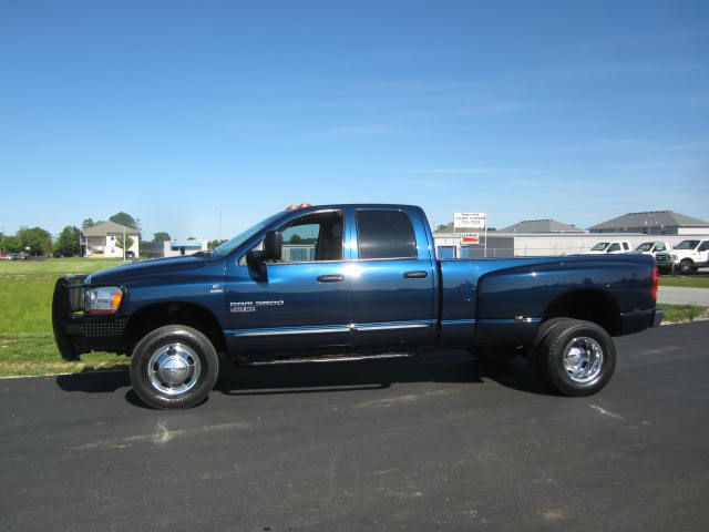 2006 Dodge Ram 3500 CX Minivan 4D