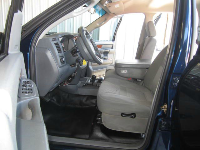 2006 Dodge Ram 3500 CX Minivan 4D