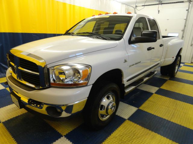 2006 Dodge Ram 3500 2500 SLT