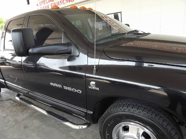 2006 Dodge Ram 3500 Sahara 4X4