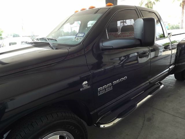 2006 Dodge Ram 3500 Sahara 4X4