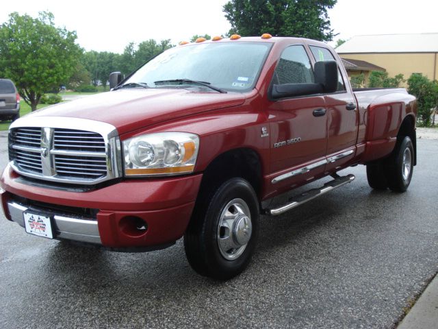 2006 Dodge Ram 3500 Ext WT