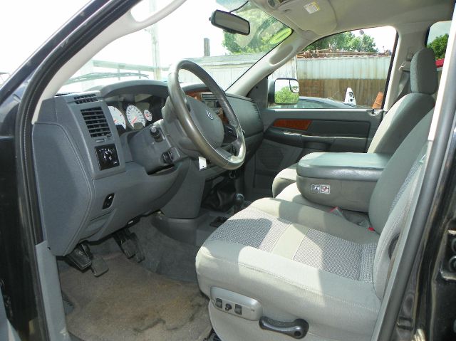 2006 Dodge Ram 3500 2500 SLT