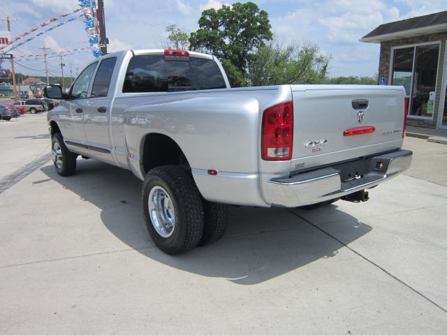 2006 Dodge Ram 3500 Luxury AWD Nav