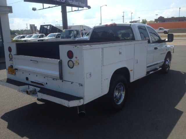 2006 Dodge Ram 3500 BOX