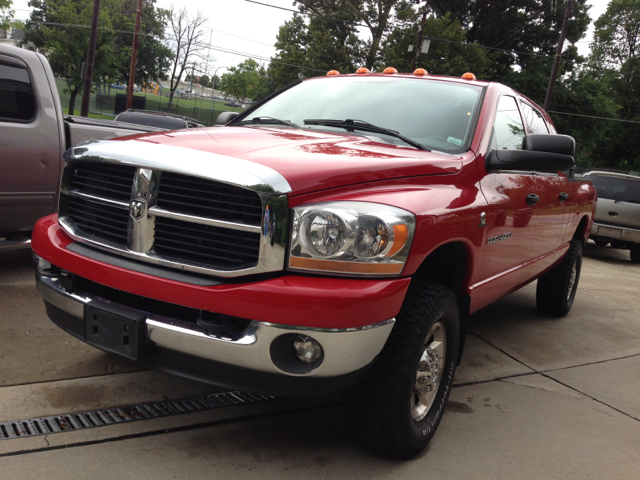 2006 Dodge Ram 3500 3500 SLT Crew LB Dually DSL