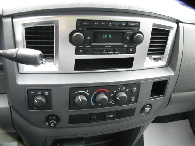 2007 Dodge Ram 3500 Eddie Bauer 4WD V-6