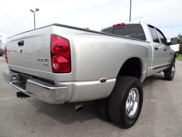 2007 Dodge Ram 3500 Extenede CAB 4X4