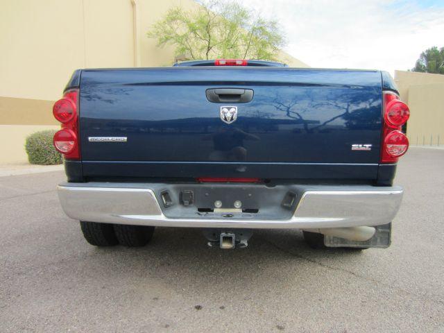 2007 Dodge Ram 3500 2WD Crewmax Short Bed 5.7L Grade (SE) Truck