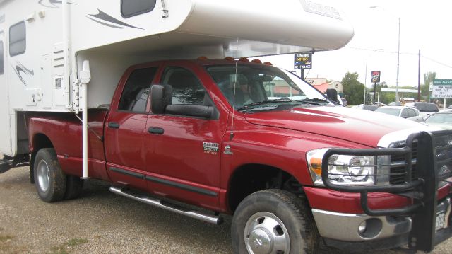 2007 Dodge Ram 3500 2WD Double Cab Standard Bed 5.7L V8 (SE) Truck