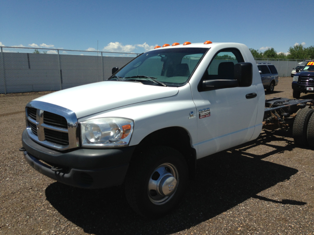 2007 Dodge Ram 3500 4WD 4dr AT