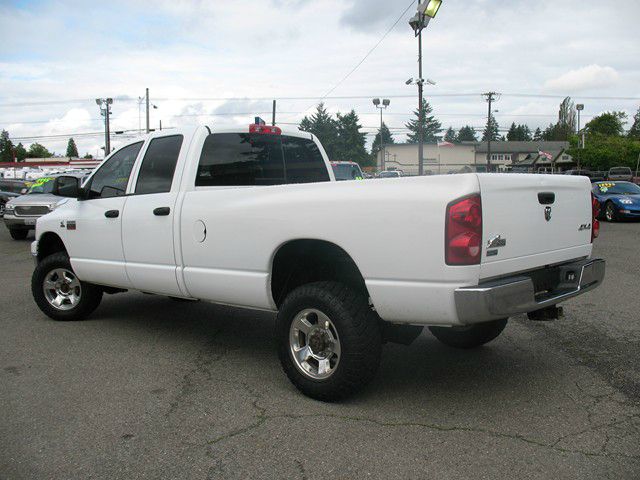 2008 Dodge Ram 3500 2010 Volkswagen SEL