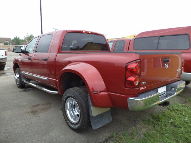 2008 Dodge Ram 3500 4dr Sdn I4 ES