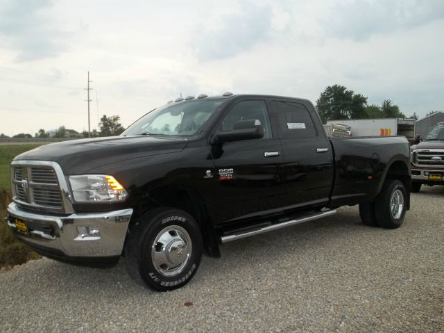 2011 Dodge Ram 3500 HD Ext Cab 141.5