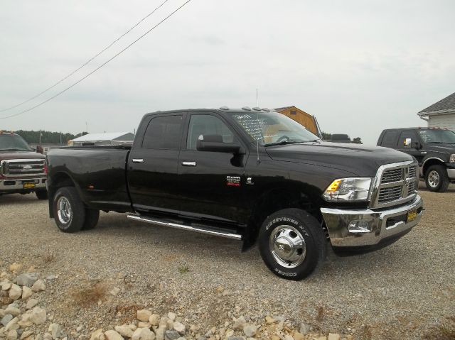 2011 Dodge Ram 3500 HD Ext Cab 141.5