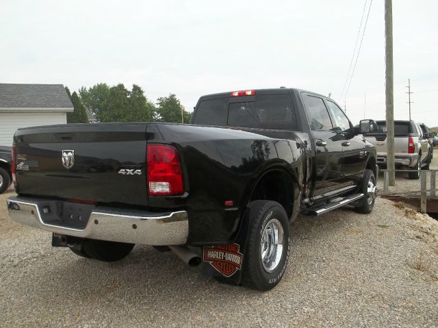 2011 Dodge Ram 3500 HD Ext Cab 141.5