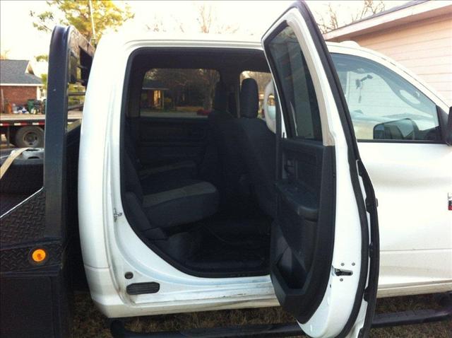 2011 Dodge Ram 3500 Unknown