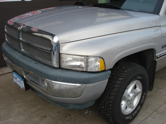 1997 Dodge Ram Pickup SLT