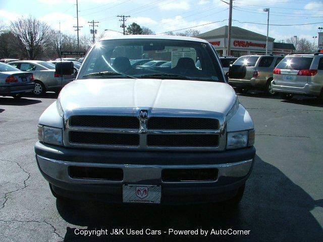 1997 Dodge Ram Pickup Base