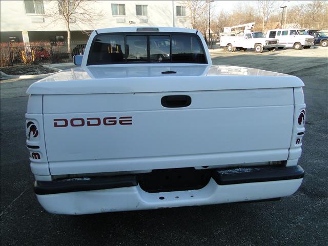 1997 Dodge Ram Pickup Base