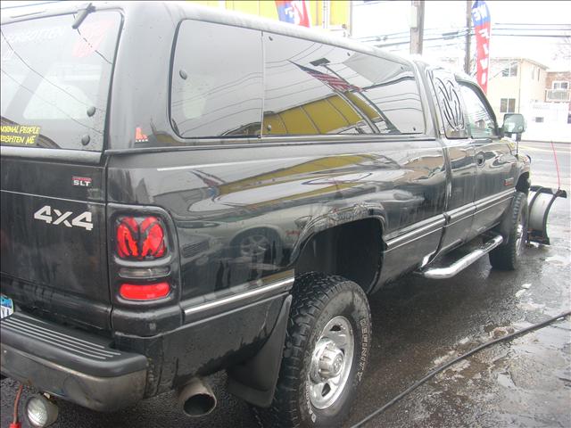 1997 Dodge Ram Pickup Base