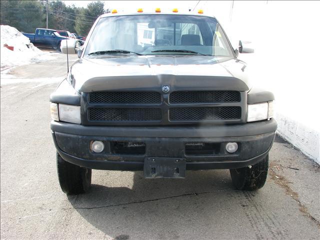 1997 Dodge Ram Pickup Base