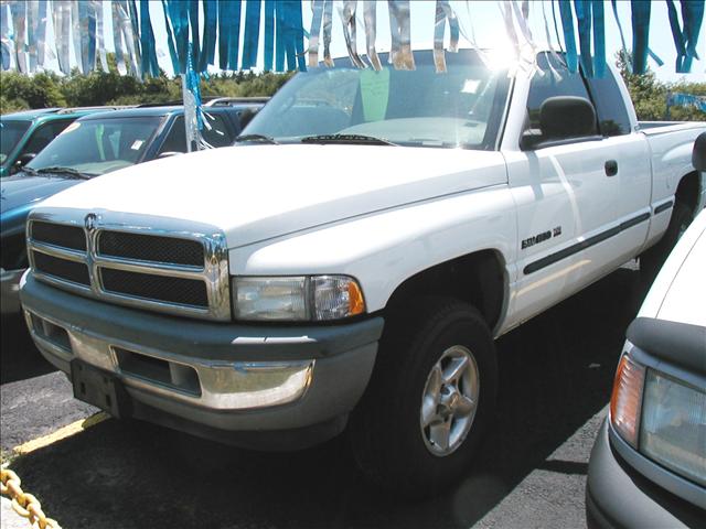 1998 Dodge Ram Pickup Base