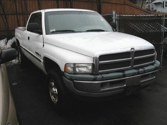 1998 Dodge Ram Pickup Base