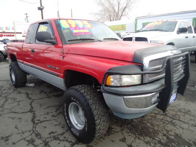 1998 Dodge Ram Pickup Coupe LS